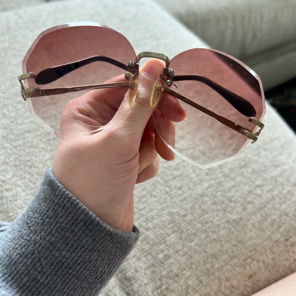 Stylish Pink Sunglasses
